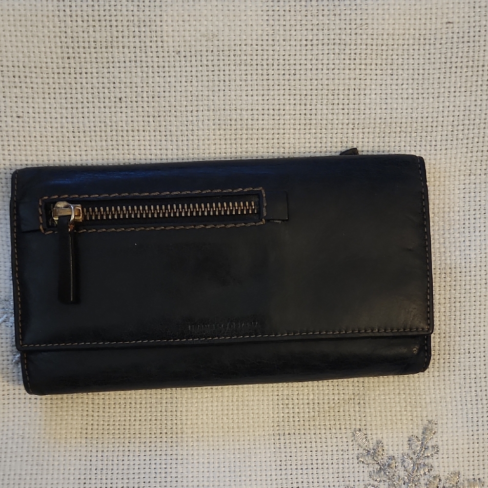 Frances Cobiasia Vintage Black Leather Wallet.